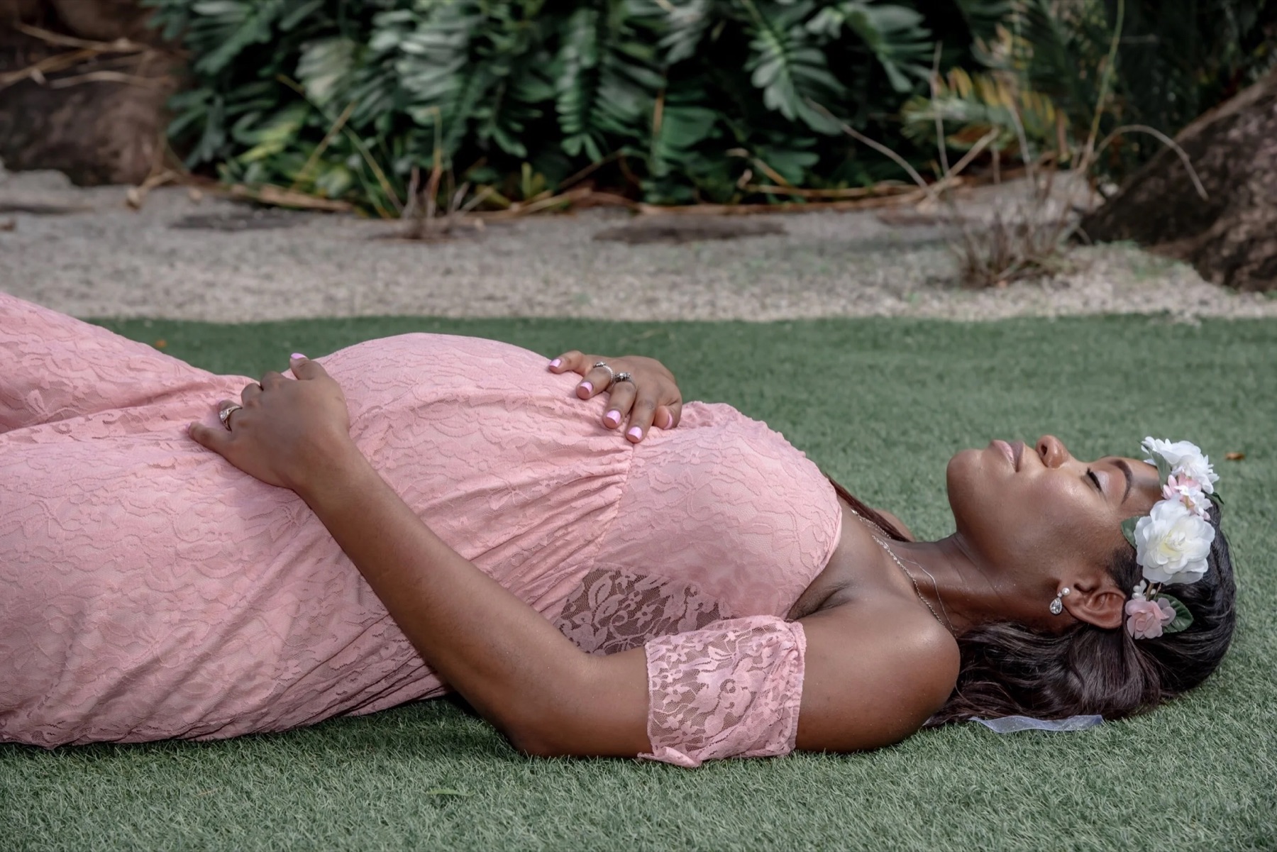Artful South Florida maternity portrait by Photos by Karli